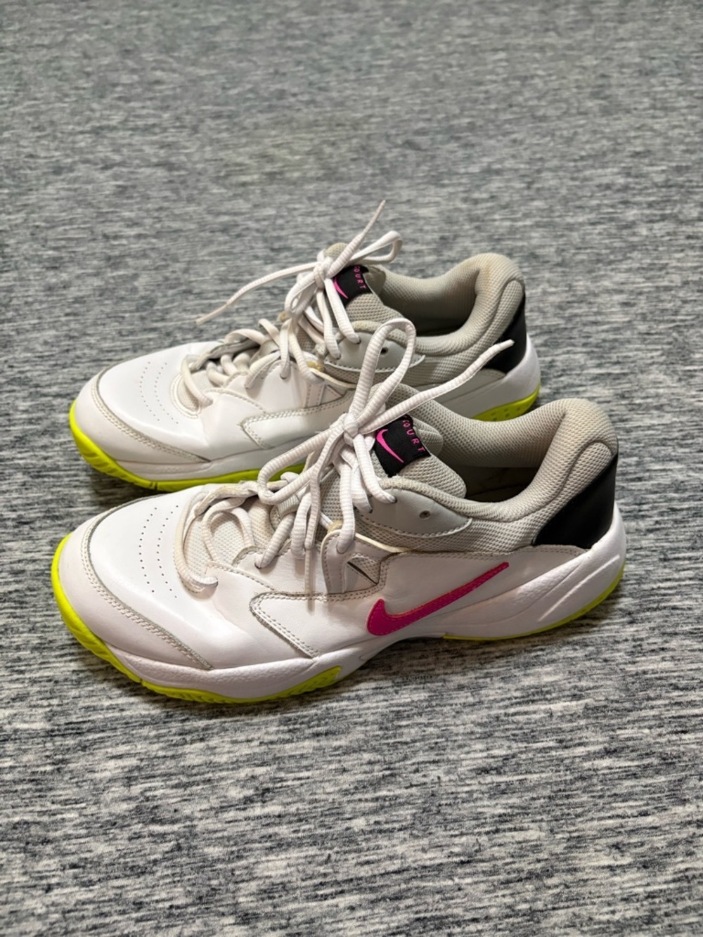 Nike Court Lite 2 Vintage-Looking Sneakers Ladies Size 10 - Picture 2 of 7